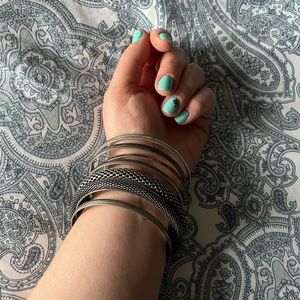 Mixed Texture Bangles Set